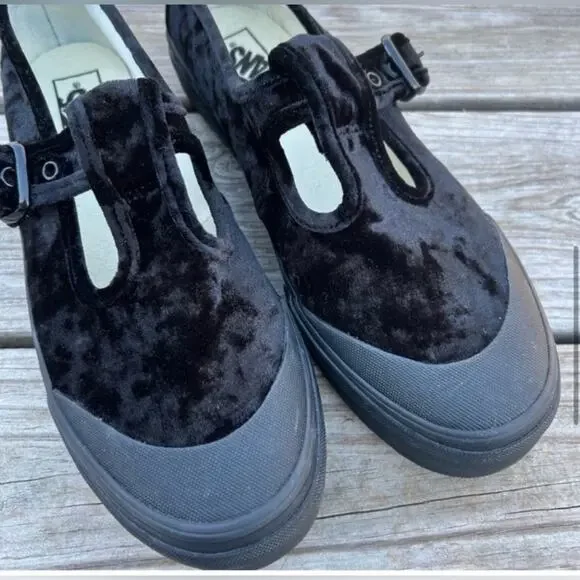 NEW VANS SOLID BLACK STYLE 93 CRUSHED VELVET MARY JANE SNEAKERS WITH BUCKLE 9.5 - Picture 4 of 13